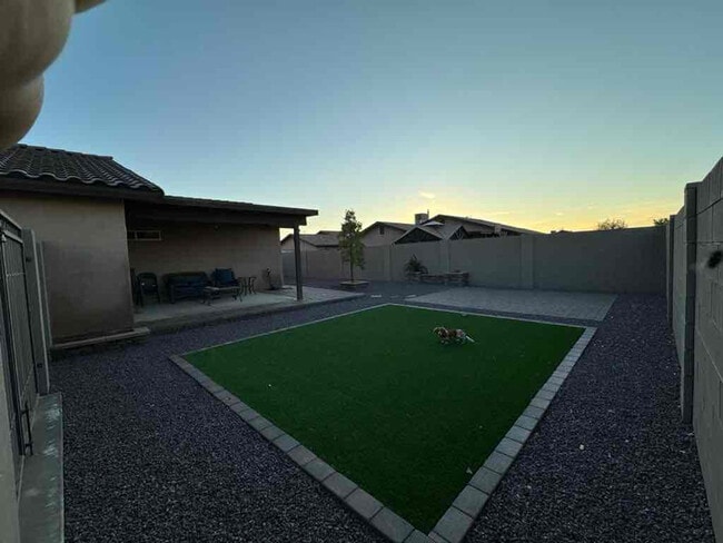 Building Photo - 3764 S Susannah Dr