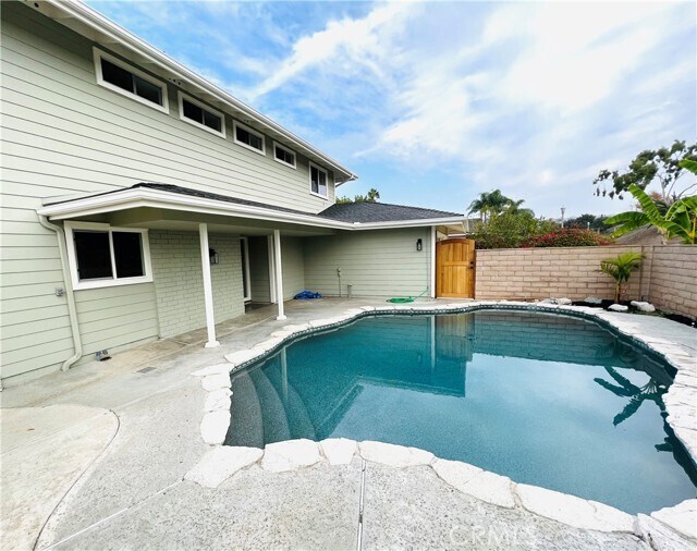 Building Photo - 239 Via Socorro