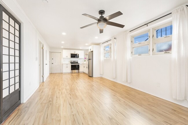 Building Photo - 3625 Pahoa Ave