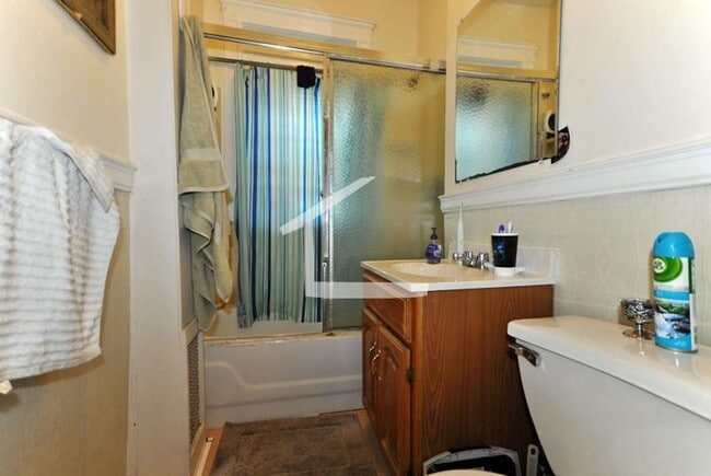 1 bed in Allston - 1 bed in Allston Apartment