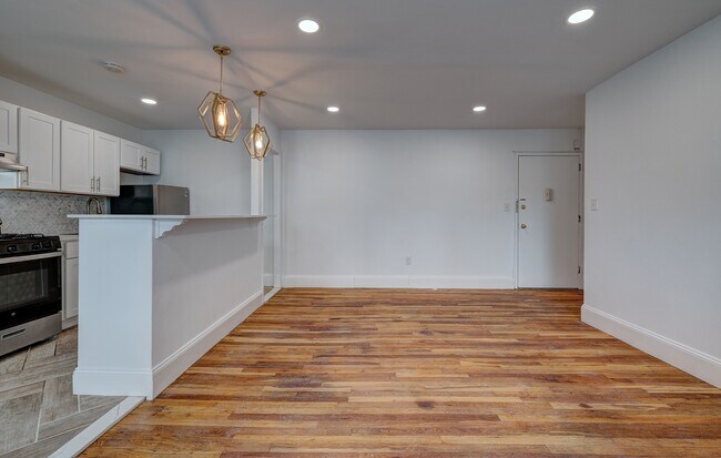 Foto del edificio - 43 Cottage St