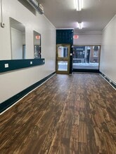 Building Photo - 527 Cumberland St