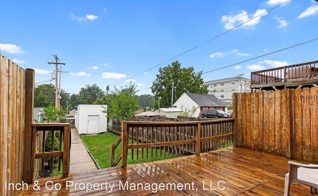 Building Photo - 5 br, 2 bath House - 1026 N George St