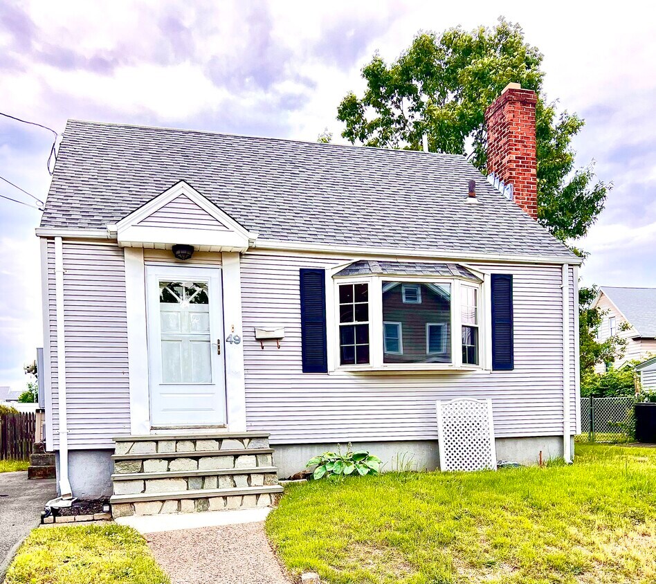 Primary Photo - 49 Union Ave