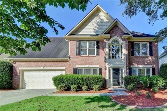 Building Photo - 3460 Maple Terrace Dr