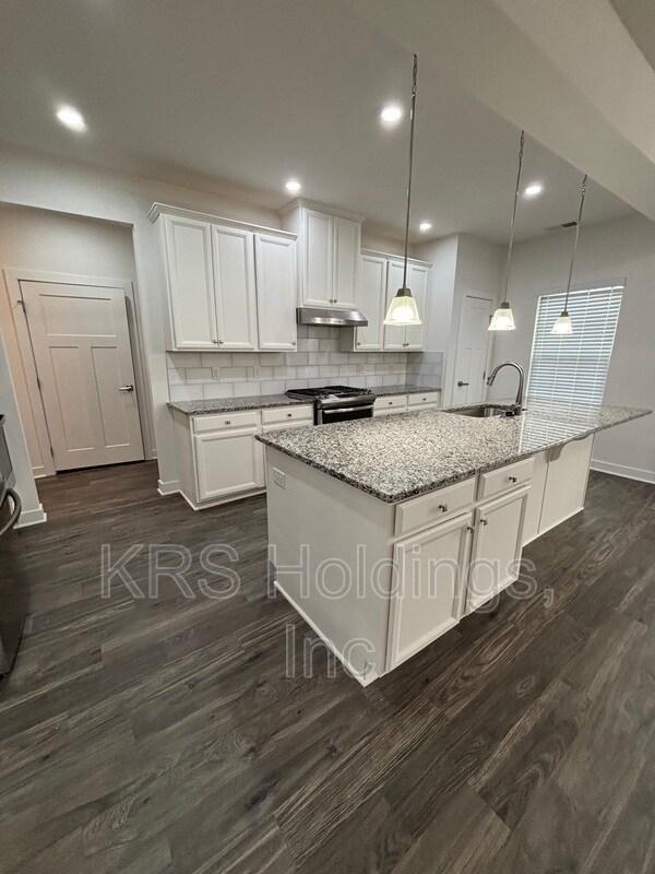 Building Photo - 104 Indigo Dusk Wy