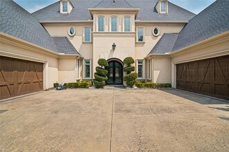 Building Photo - 1634 Torrey Pines Ln