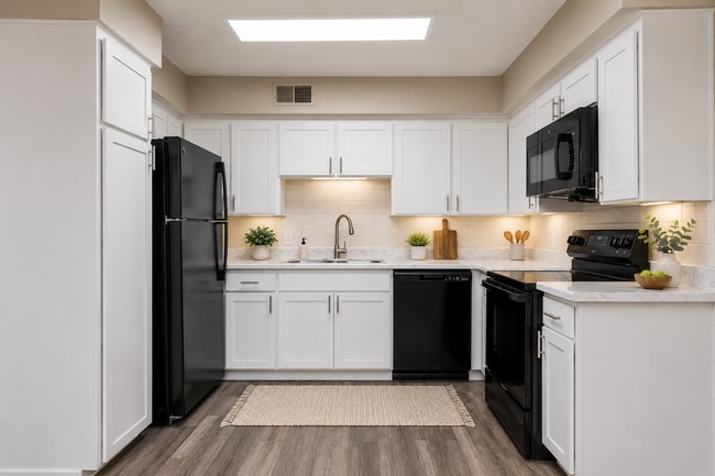 Building Photo - Georgetown Apartments