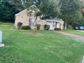 Building Photo - 4644 Willow Hill Ln