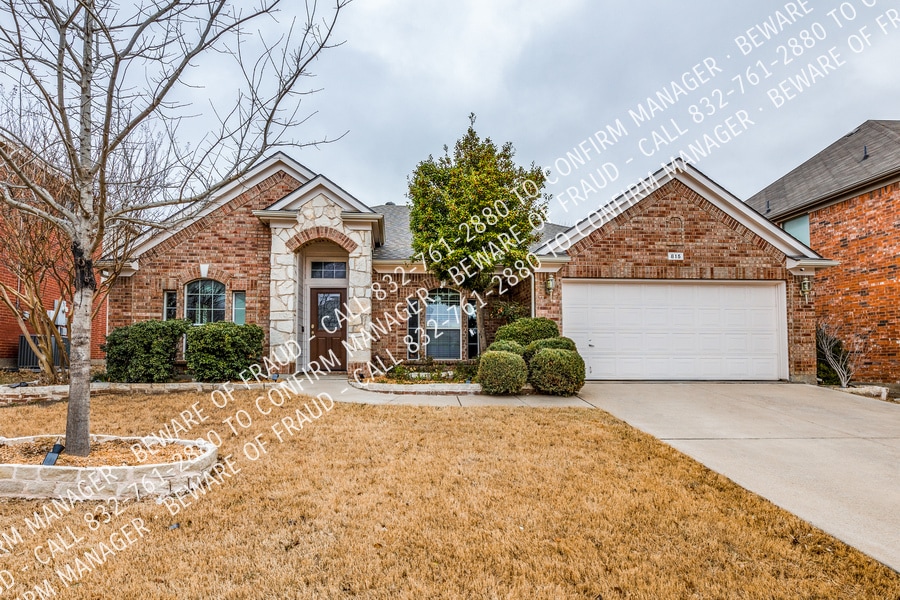 Photo - 815 Hickory Street-