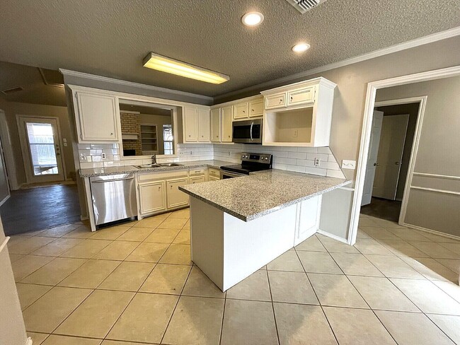 Building Photo - 6328 10th St