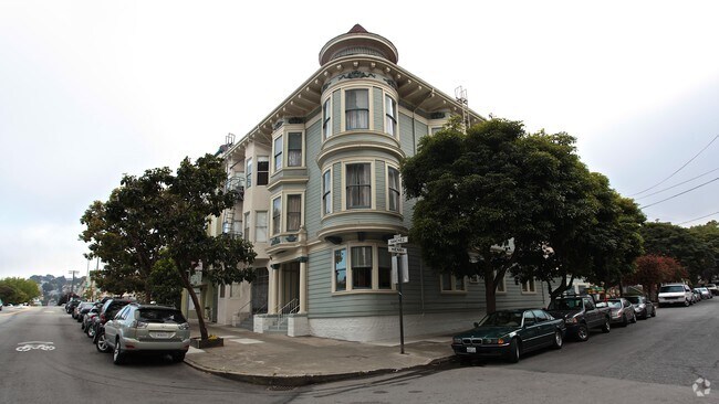 Building Photo - 150-154 Sanchez St