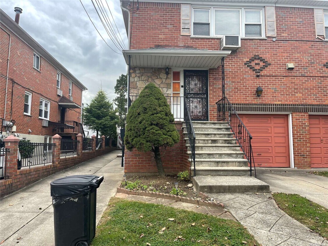 1708 147th St, Queens, NY 11357 House Rental in Queens, NY