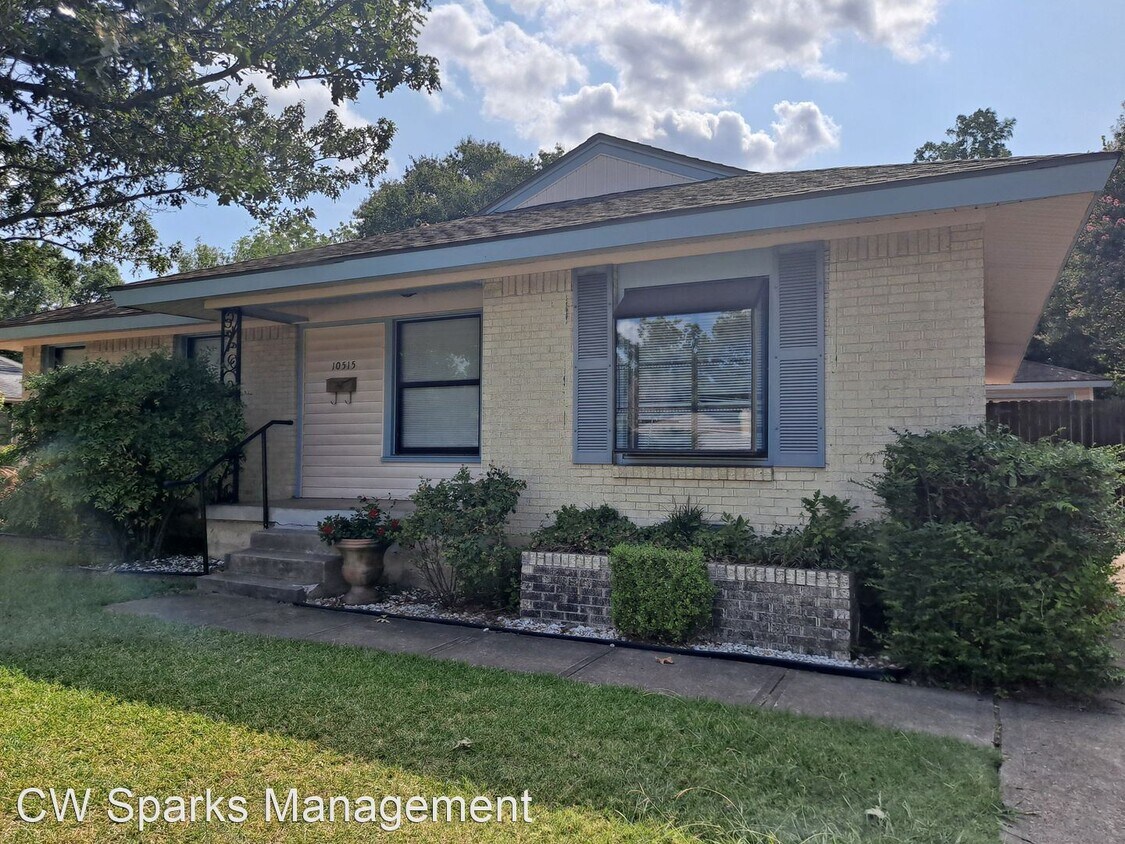 Primary Photo - 3 br, 1 bath House - 10515 Solta Dr.