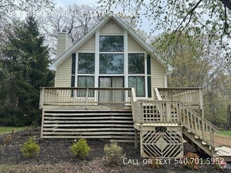 Building Photo - 2042 Hawksbill Rd