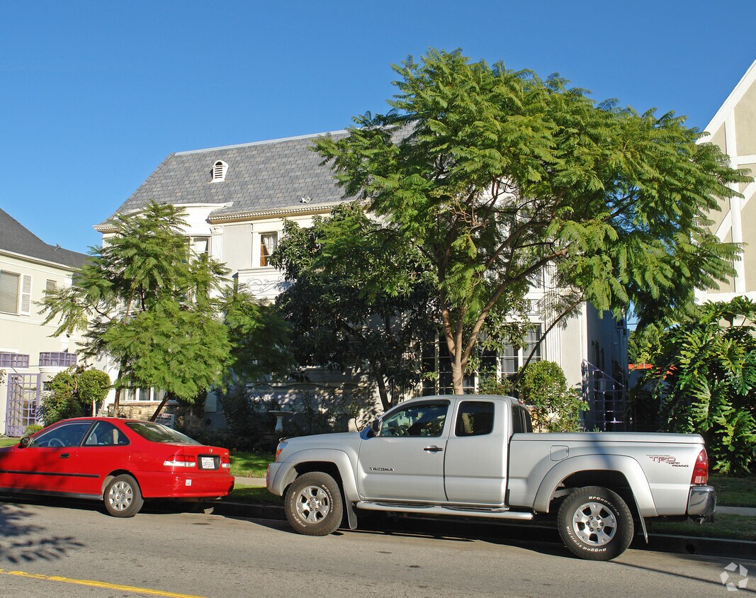 Foto del edificio - 442-446 1/2 S Detroit St