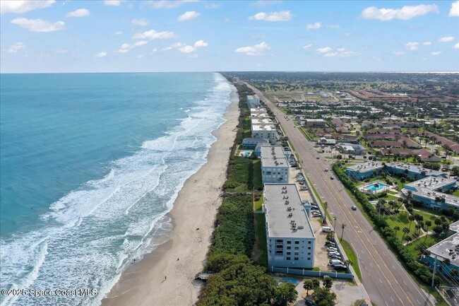 Building Photo - 297 Jimmy Buffett Mem Hwy