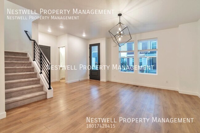 Building Photo - $500 OFF 1ST MONTH'S RENT - Newer 3-bed Ho...