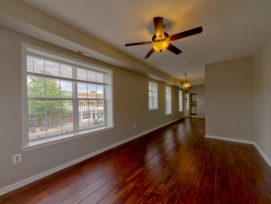 Photo - 1000 Rittenhouse St NW