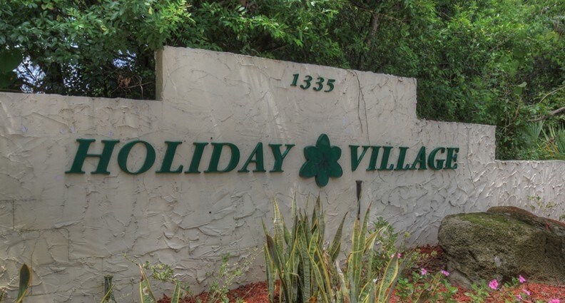 Foto del edificio - Holiday Village
