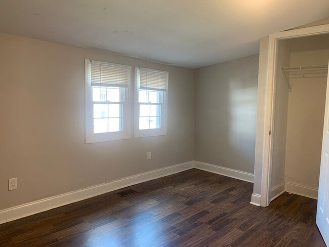 Foto del edificio - 1407 Dr DB Todd Jr Blvd