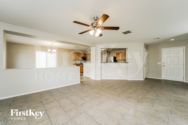 Building Photo - 1498 W Beantree Ln