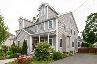 Building Photo - 162 Sycamore St