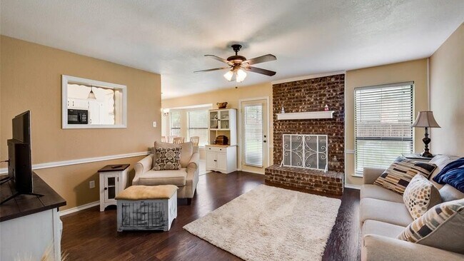 Foto del edificio - 617 Main St