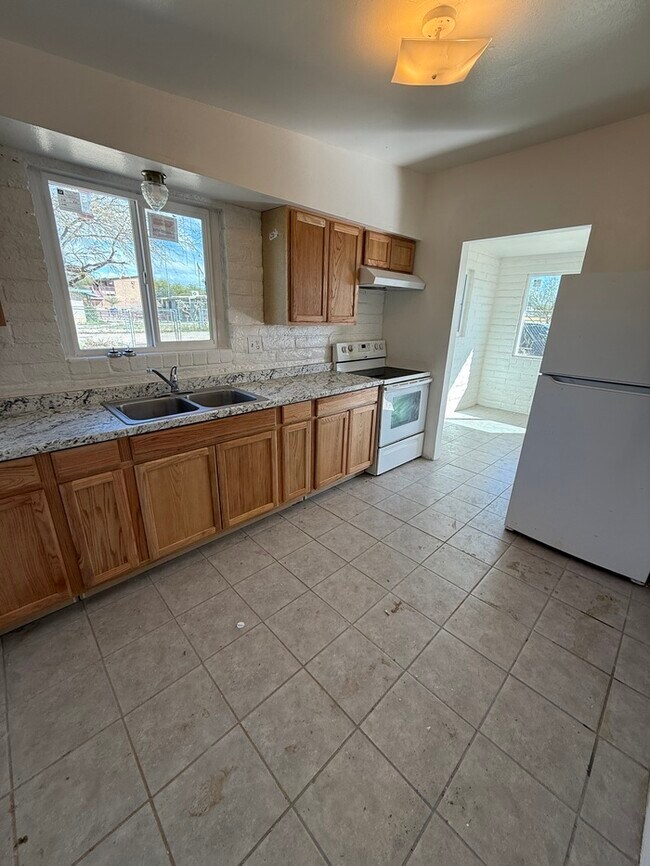 Foto del edificio - Townhome For Rent