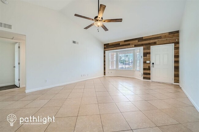 Building Photo - 3866 Harmony Avenue