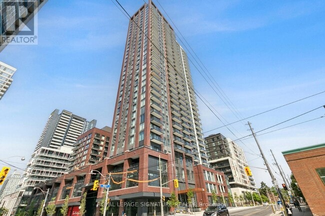Building Photo - 130-2130 River St
