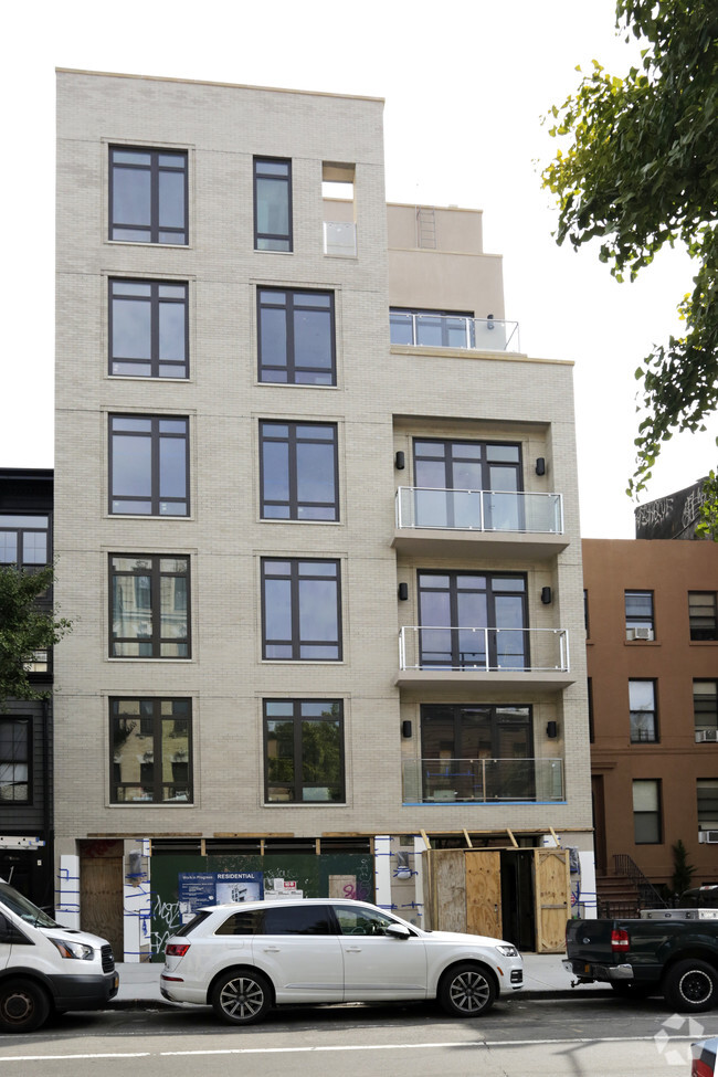 Building Photo - 159 Tompkins Ave