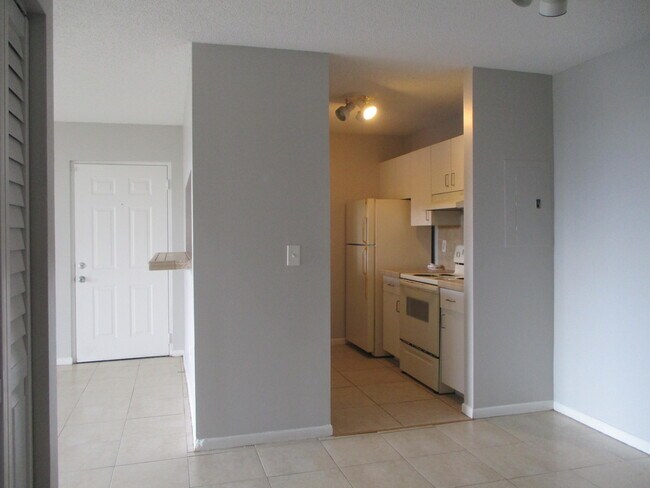 Building Photo - 1701 Village Blvd