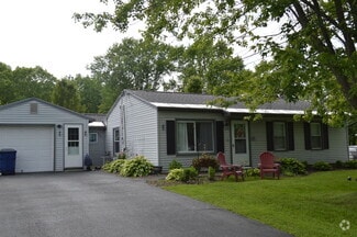 Building Photo - 228 Leopold Blvd
