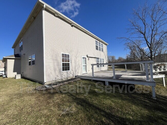 Building Photo - 8637 Belle Union Pl