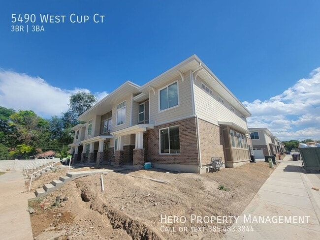 Building Photo - 5490 Cup Ct