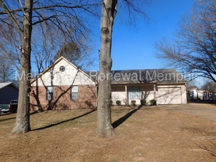 6656 Lake Forest Dr E, Walls, MS 38680 House for Rent in Walls, MS