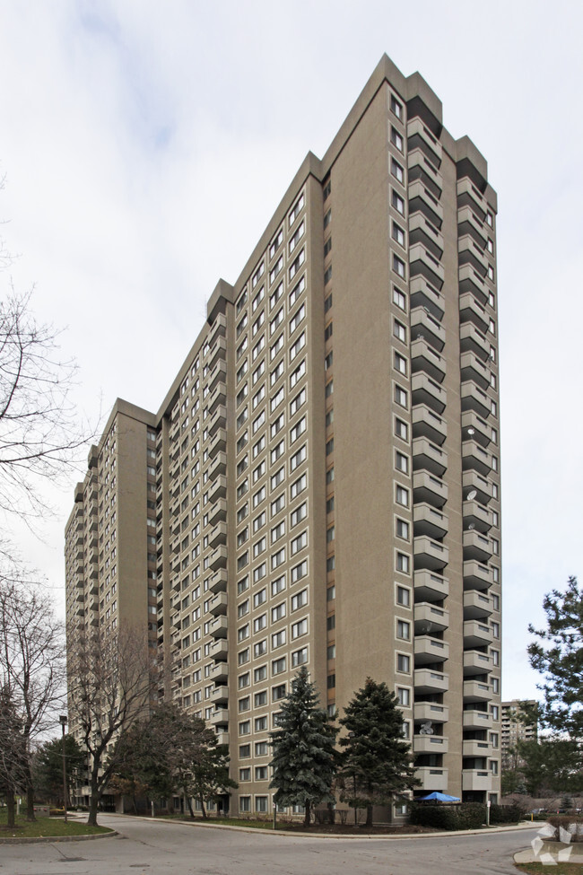 Building Photo - The Forestwoods