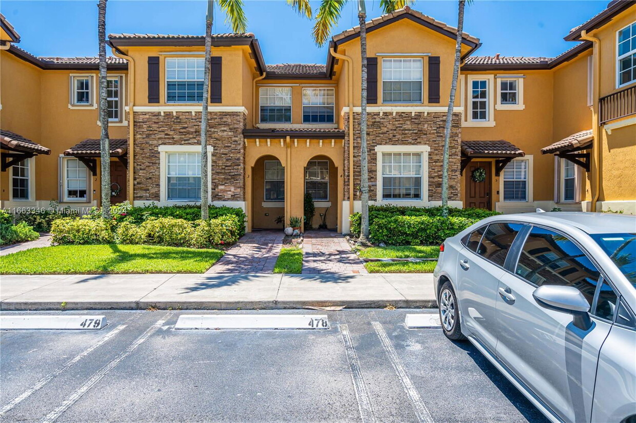 Foto principal - 9343 SW 227th St