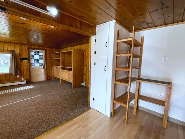 Foto del edificio - Unique and Updated Corner Lot Cabin in Mou...