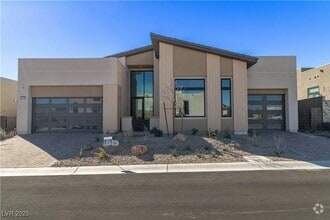 Building Photo - 10739 Agate Clfs Ave
