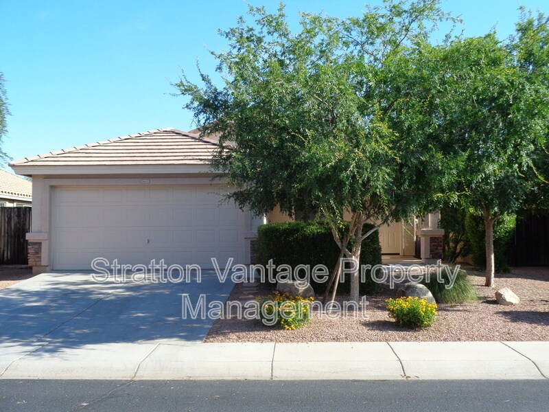 Primary Photo - 16612 W Cottonwood St