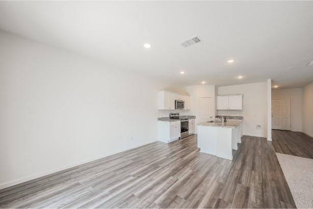 Building Photo - 8 Winship Dr