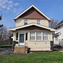 Building Photo - 3110 W 111th St