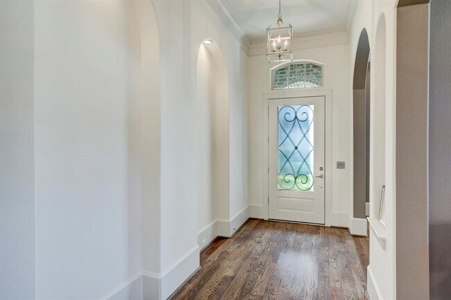 Foto del edificio - 1602 E Rose Terrace Ln