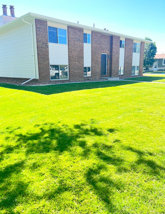 4981 King Arthur Way Unit 2, Cheyenne, WY 82009 4981 King Arthur Way