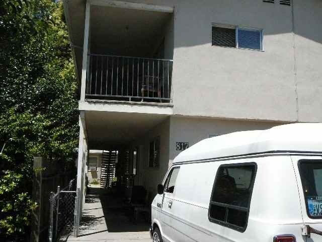 Building Photo - 817 F St