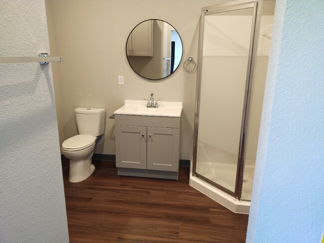 Foto del edificio - 5833 Homewood Dr