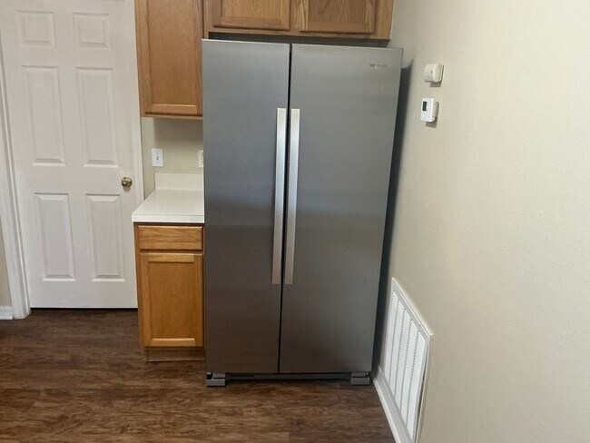 Foto del edificio - 2063 Corner Meadow Cir