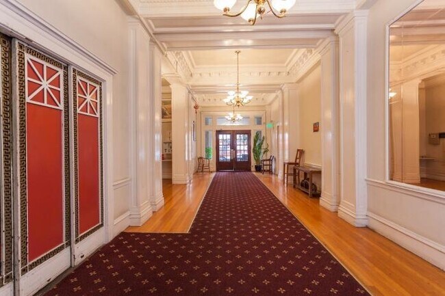 Building Photo - 1 bedroom in San Francisco CA 94109